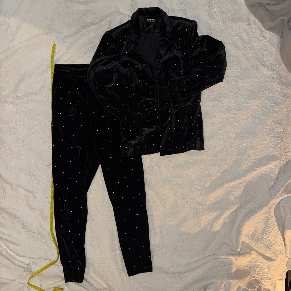 Fashion Union Velvet Rhinestone Two Piece Suit Women’s Set